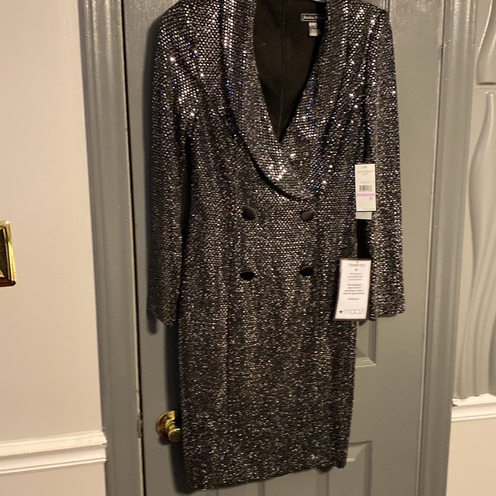 Size 6 black and sequin tuxedo dress